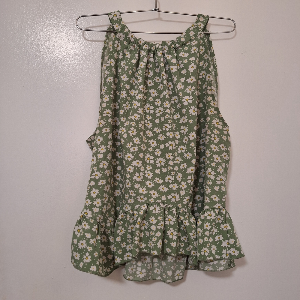SHEIN Green Floral Ruffle Hem Blouse